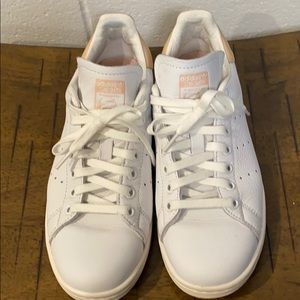 Adidas Stan Smith 6.5(M)/7.5(W)